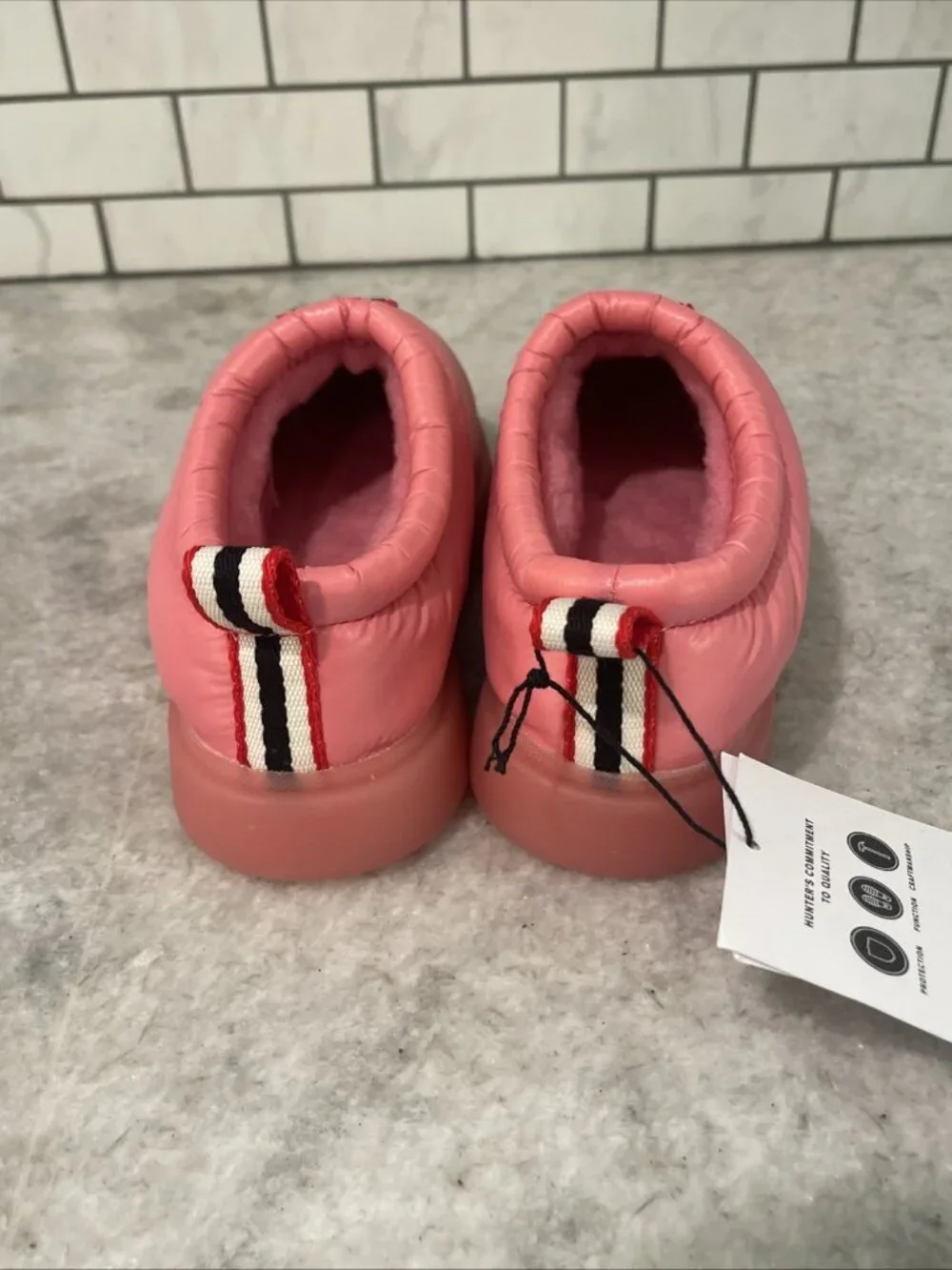 Hunter Cody Mules Size 4 Youth Big Girl Pink Insulated Waterproof Shoes New Tags